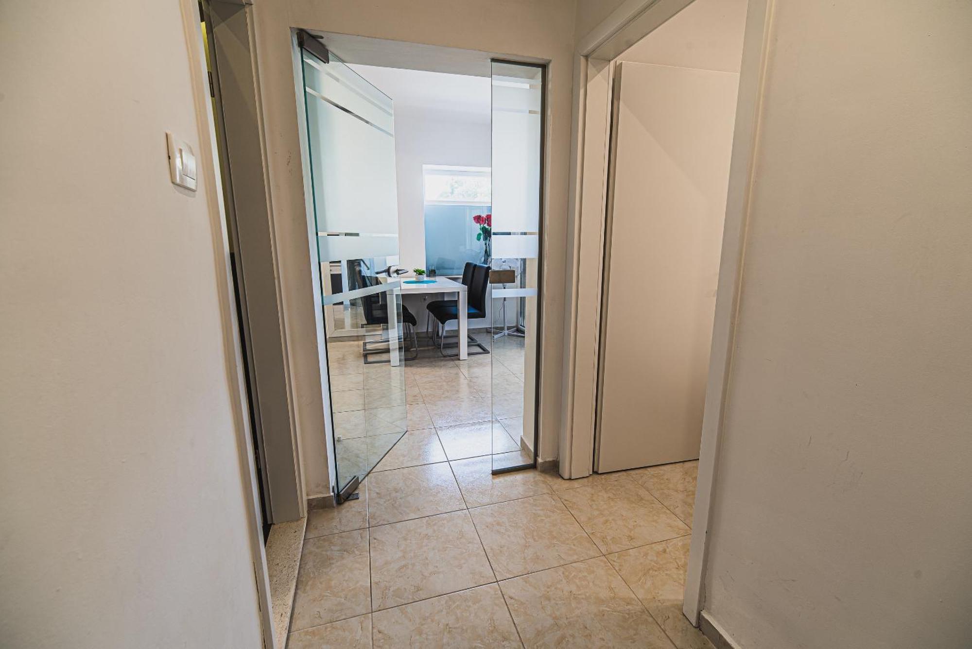 Downtown Park Apartments With Balcony Vodice Szoba fotó