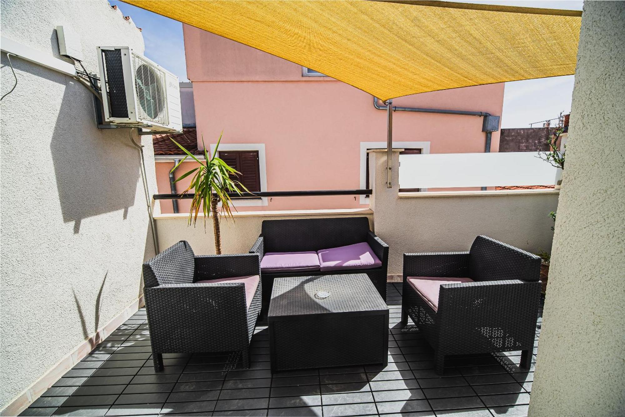 Downtown Park Apartments With Balcony Vodice Szoba fotó
